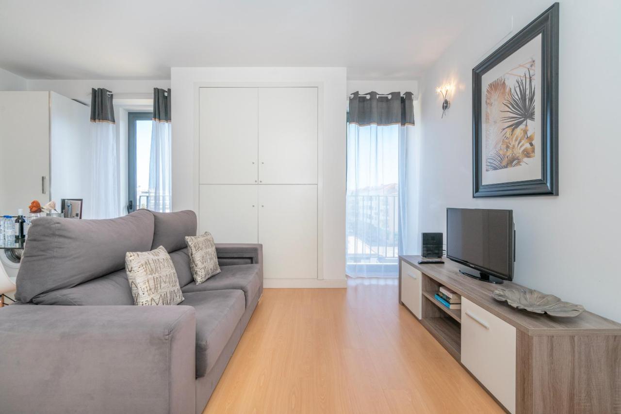 Modern Flat By Marina And Old Town Lagos